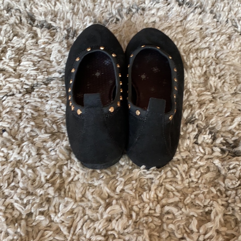 Flats - Picture 3 of 5